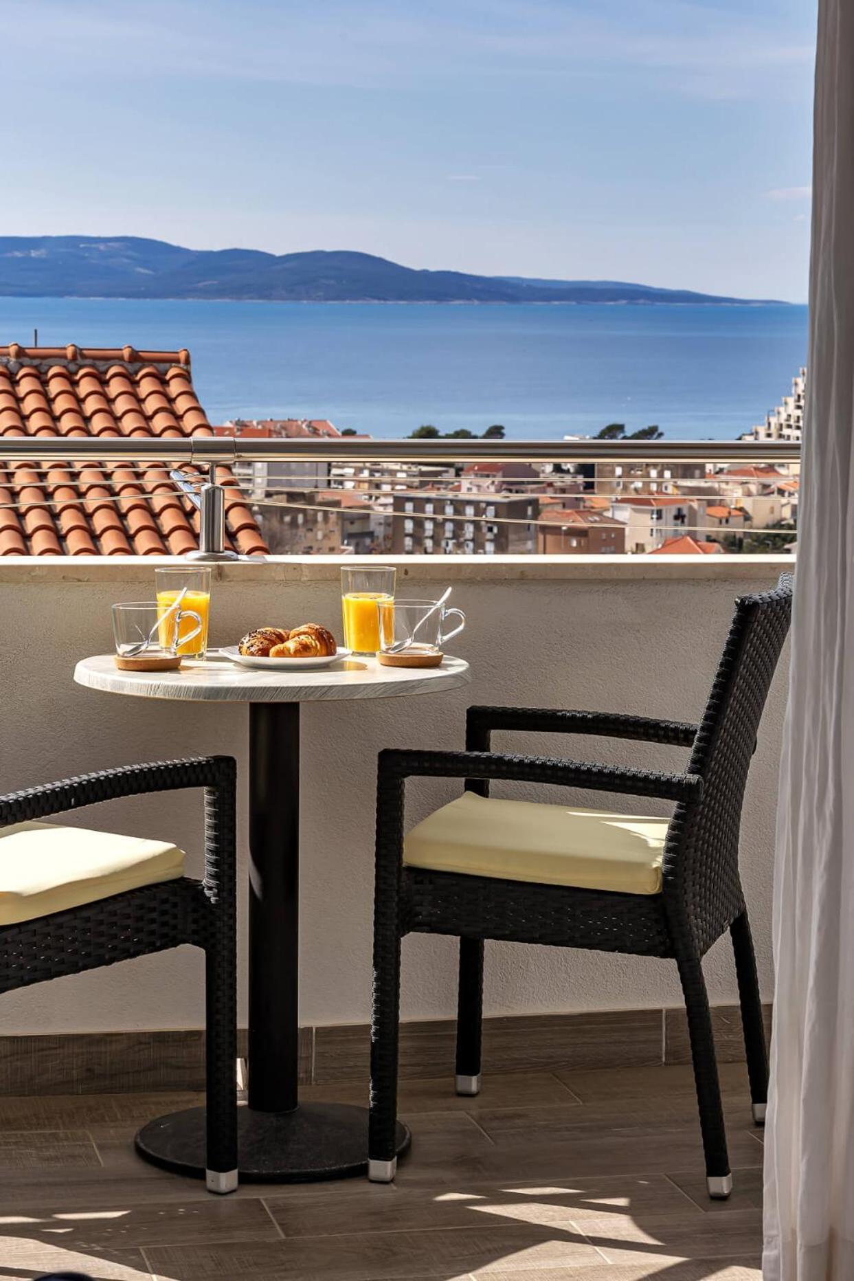 Blue Dream Apartment Makarska Exterior photo