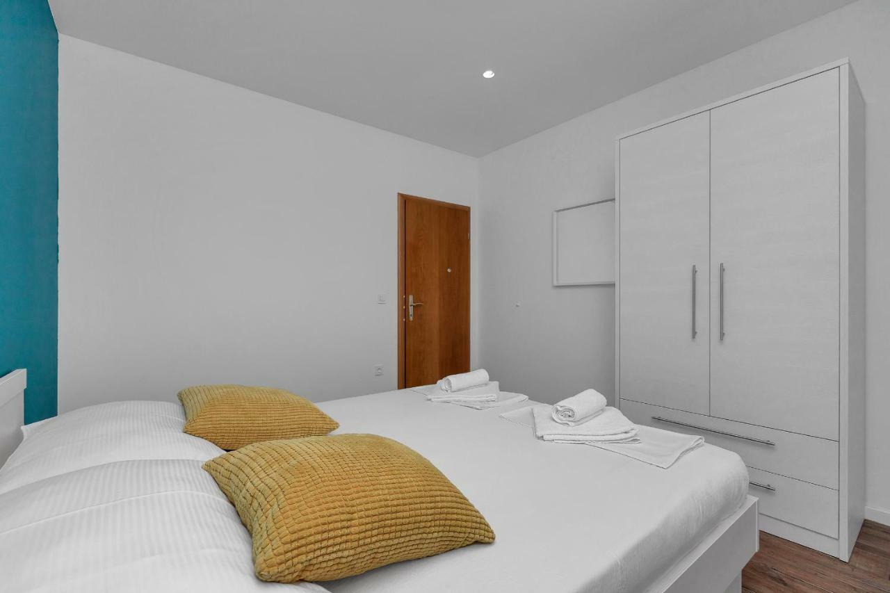 Blue Dream Apartment Makarska Exterior photo