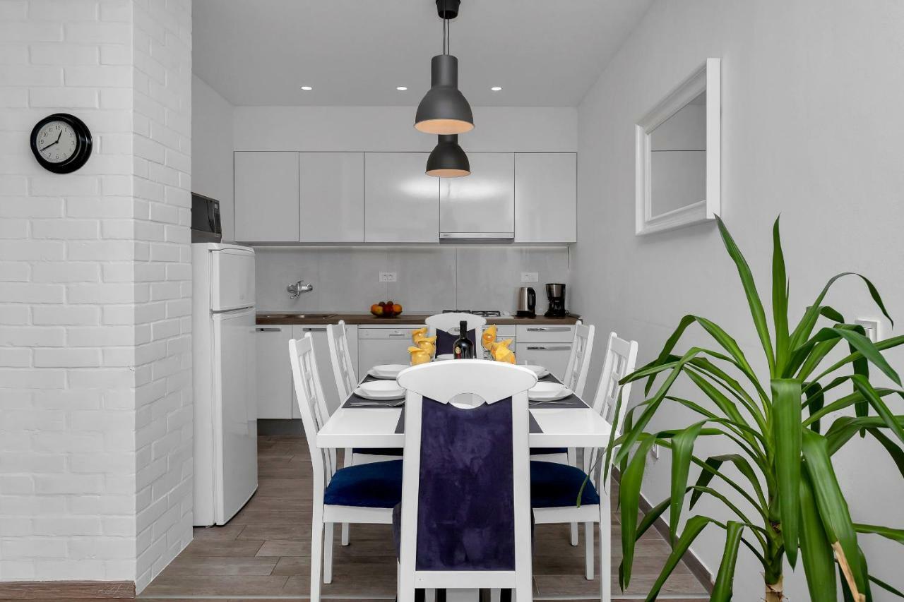 Blue Dream Apartment Makarska Exterior photo