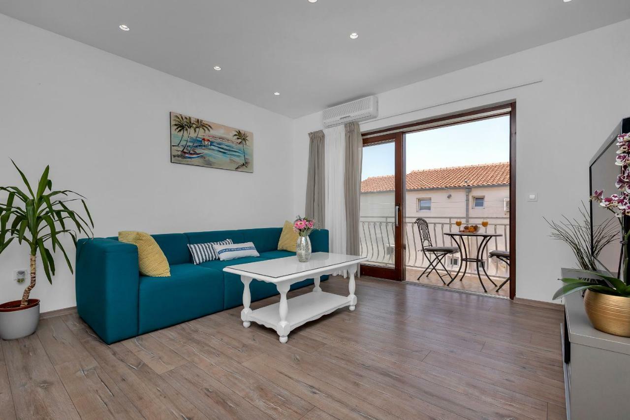 Blue Dream Apartment Makarska Exterior photo