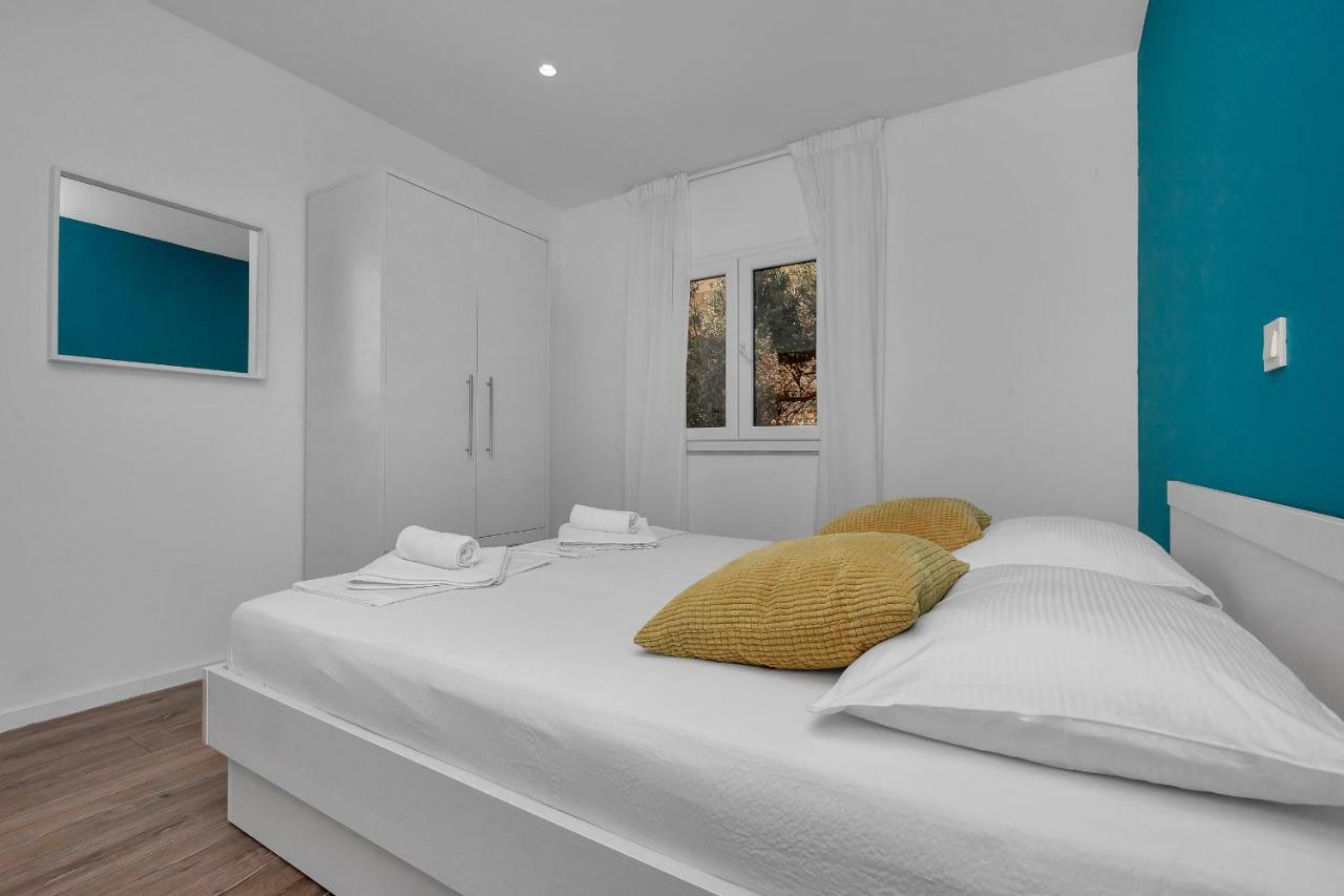 Blue Dream Apartment Makarska Exterior photo